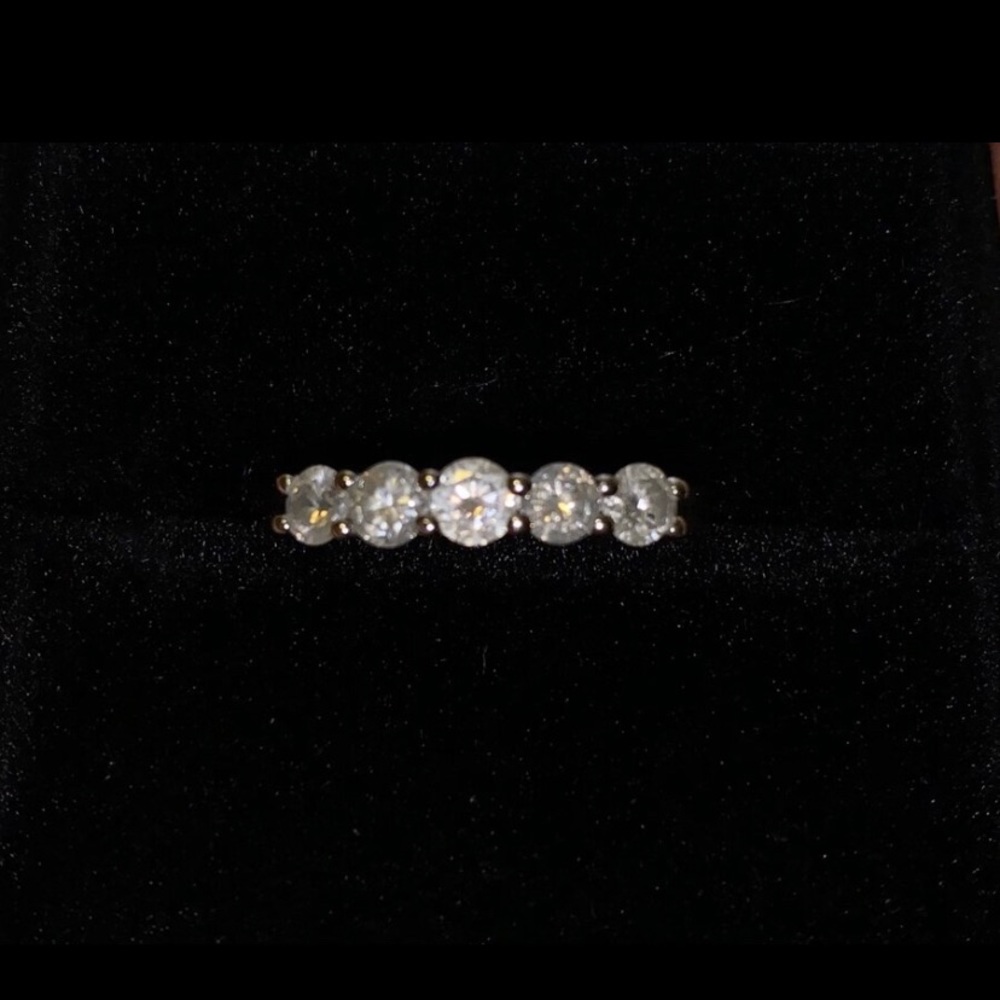 Beautiful 1 carat mined diamond anniversary band